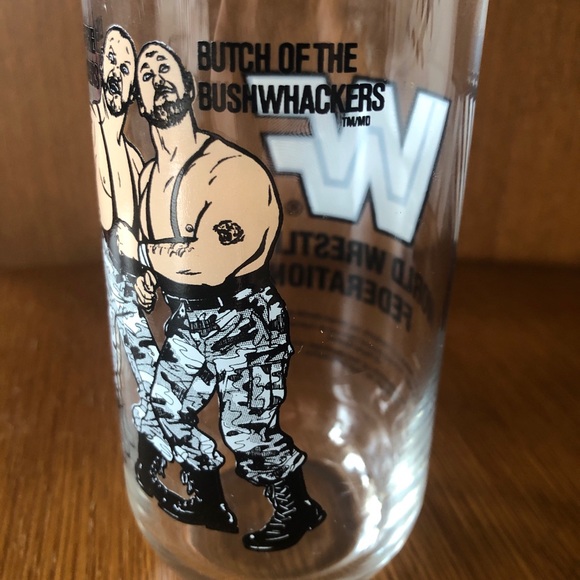 WWF Bushwackers Glass c.1990 - in Perfect Vintage Condition 💪🏻 Luke & Butch - Picture 4 of 7